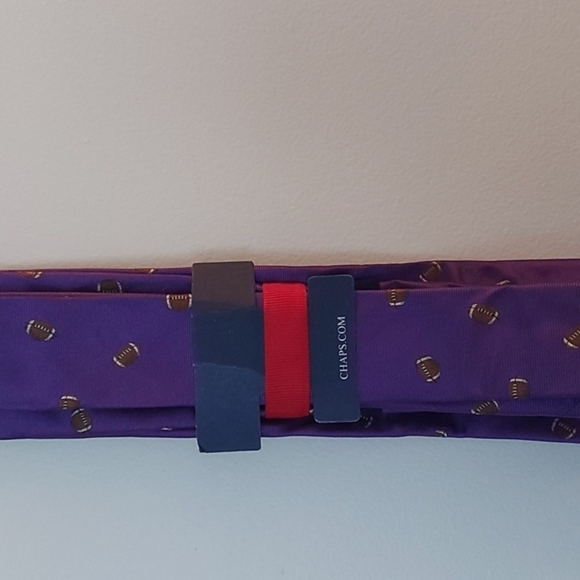 NWT Chaps 100% Silk‎ Football Print Tie - Picture 3 of 4
